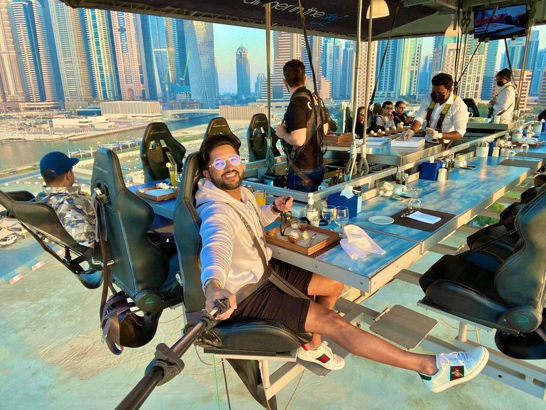 Dubai: Dinner in the Sky Experience with Private Transfers